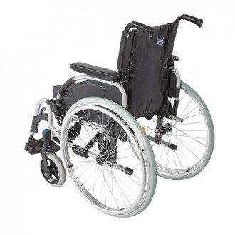 Кресла-коляска с ручным приводом Invacare Action 2 NG в Алматы
