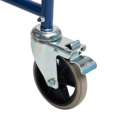 Стояночные тормоза на задних колёсах

